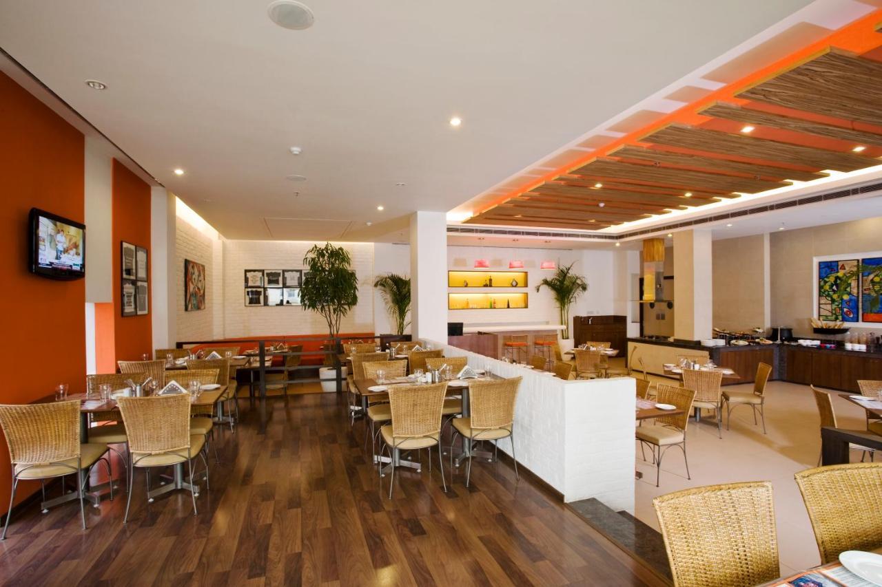 Lemon Tree Hotel, East Delhi Mall, Kaushambi Ghaziabad Exterior foto